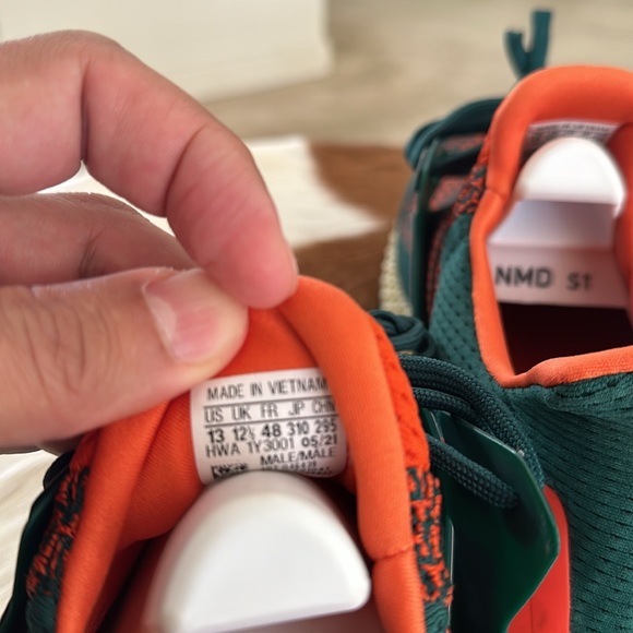 Adidas Ultra 4D Size 13 - Picture 6 of 8